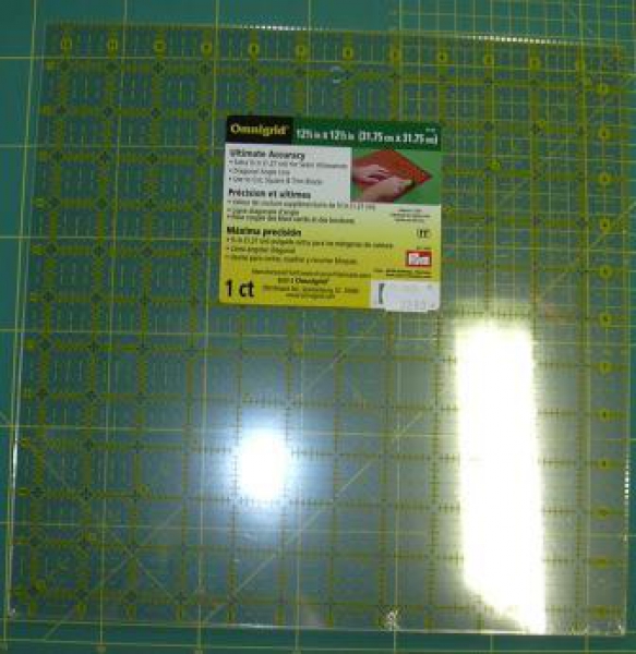Omnigrid Quilting Ruler 12,5" x 12,5"